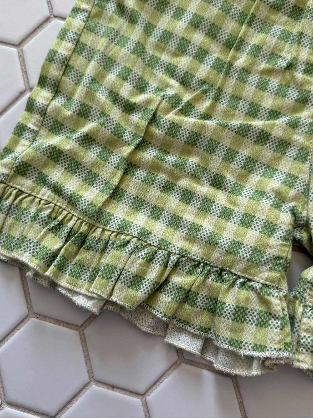 Plaid Ruffle Hem Matilda jane platinum Shorts in Light Green - Picture 4 of 6